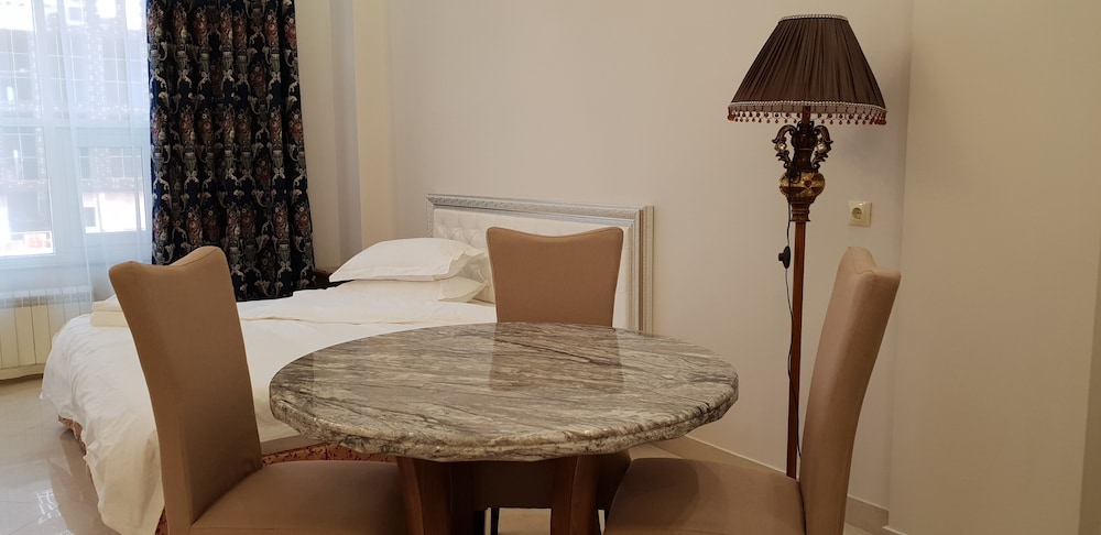 Family Studio, 1 Bedroom, City View photo 2