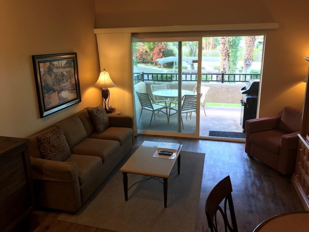 One Bedroom - Photo 1