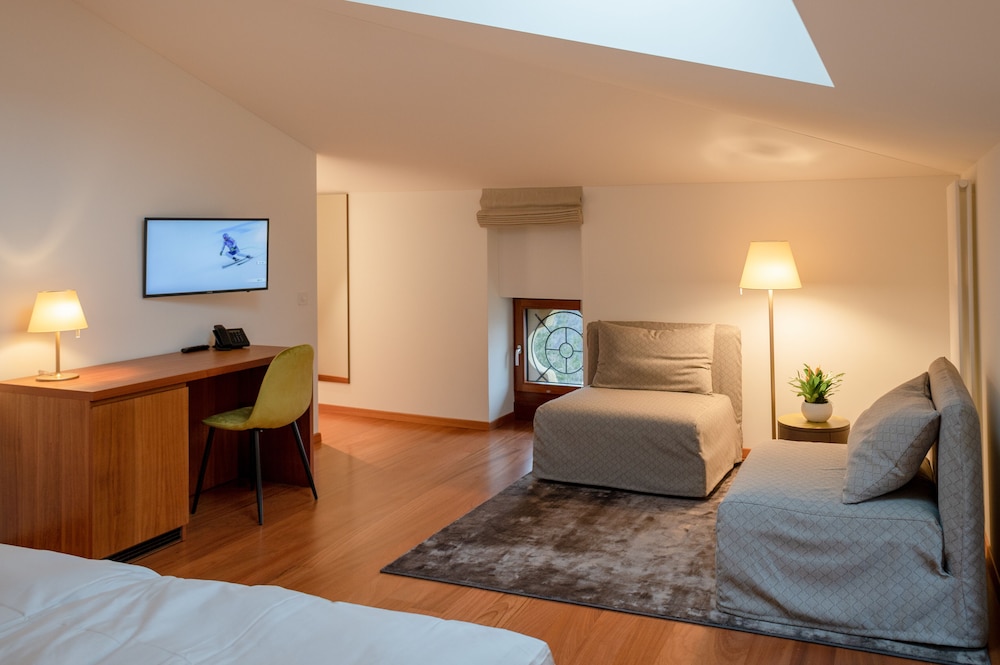 Deluxe Double Room - Photo 3