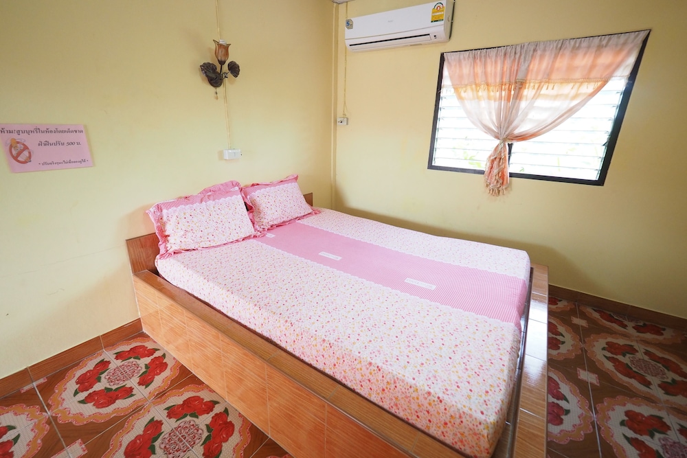 Standard Double Room photo 3
