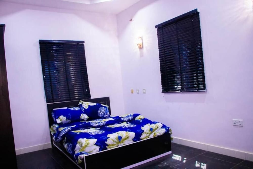 Basic Room photo 2