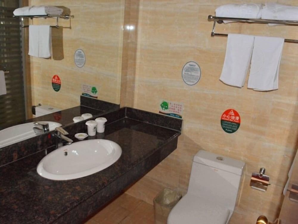 Standard Double Room photo 3
