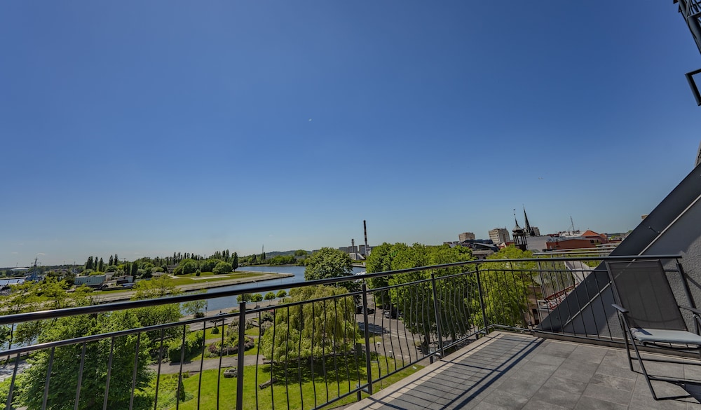 Panoramic Apartment photo 2