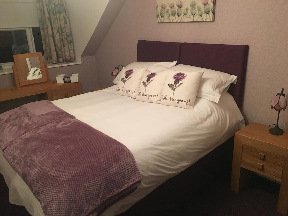 Double Or Twin Room - Photo 6