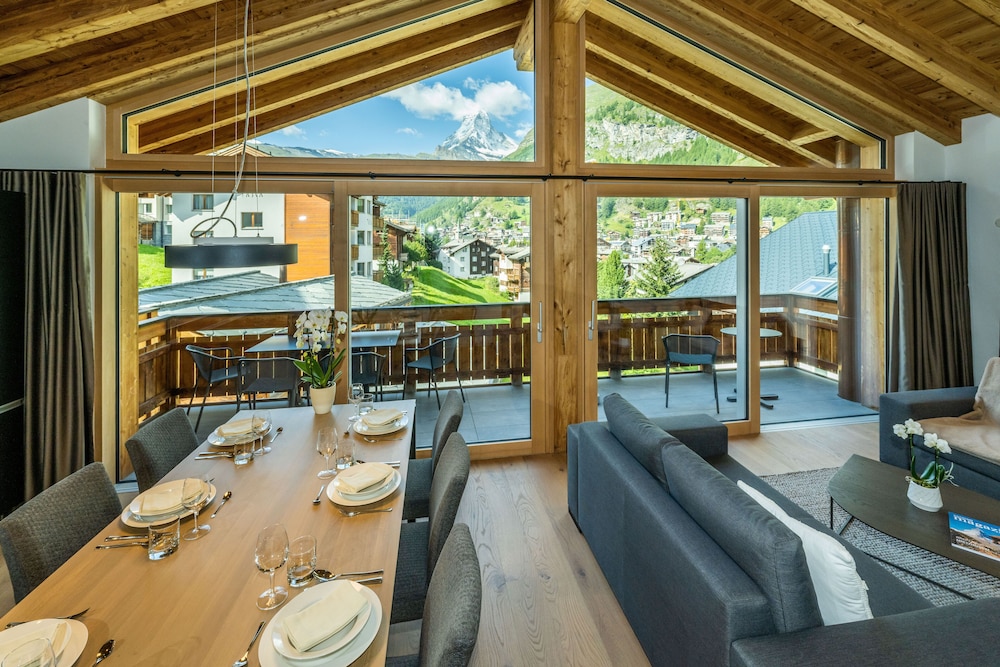Penthouse, 3 Bedrooms, Fireplace, Mountain View
