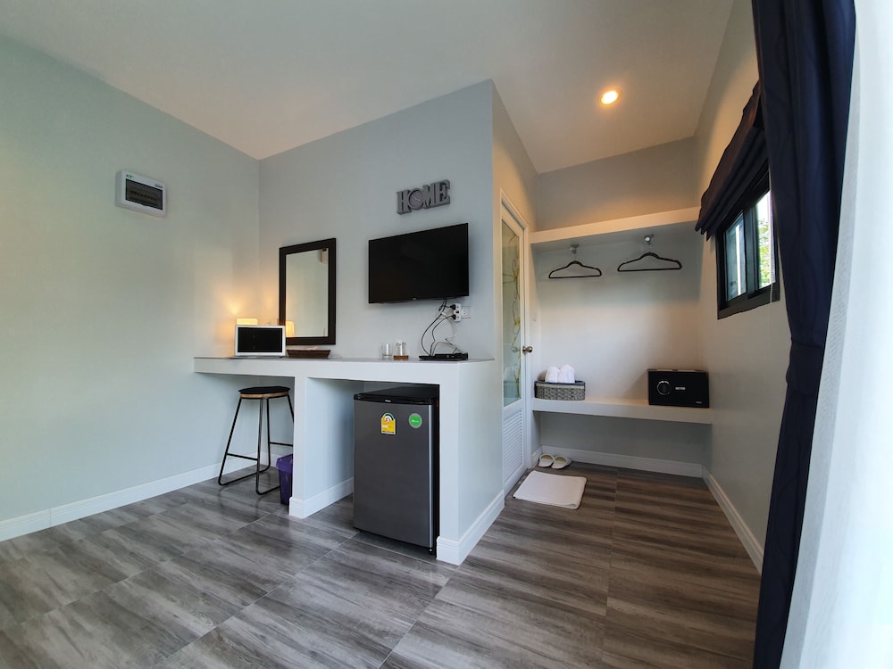 Standard Room - Photo 2