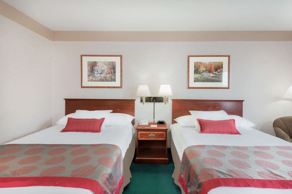 Double Room, 2 Double Beds - Photo 1