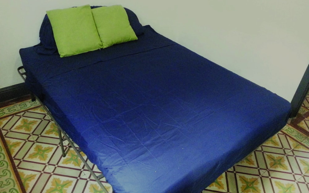 Double Room, 1 Queen Bed