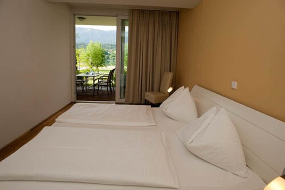Junior Apartment, 1 Bedroom, Balcony, Lake View