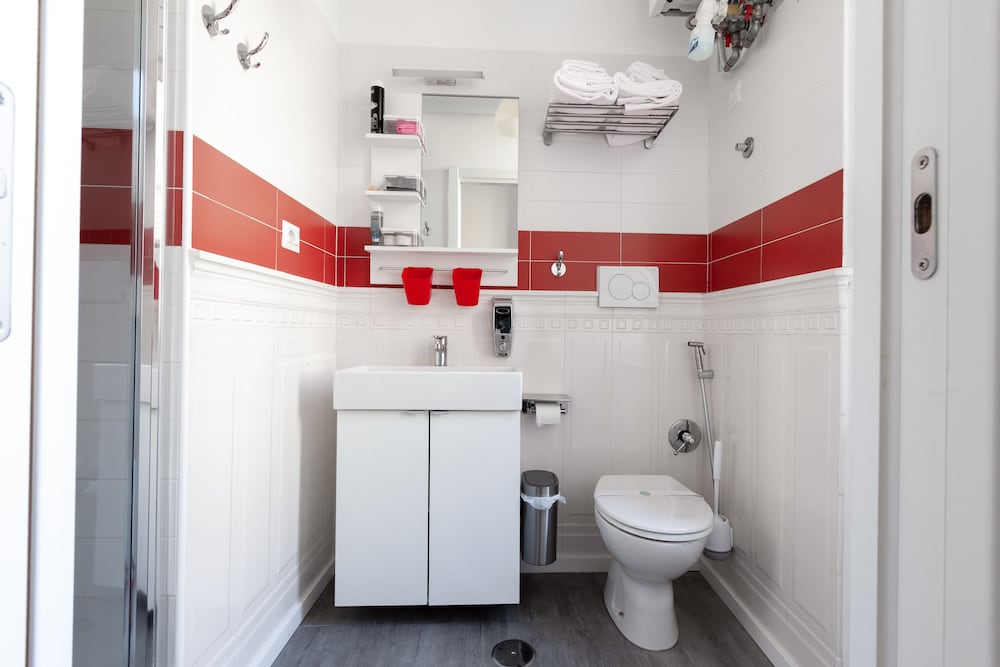 Deluxe Room, Private Bathroom photo 3