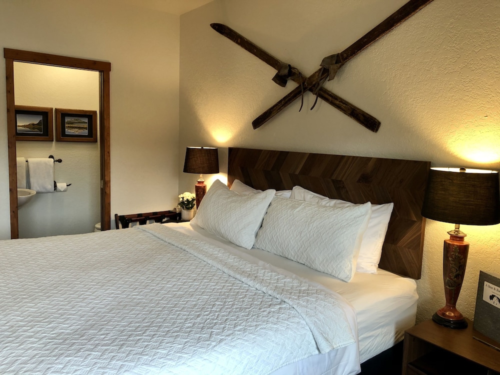 Travellers King Room photo 2