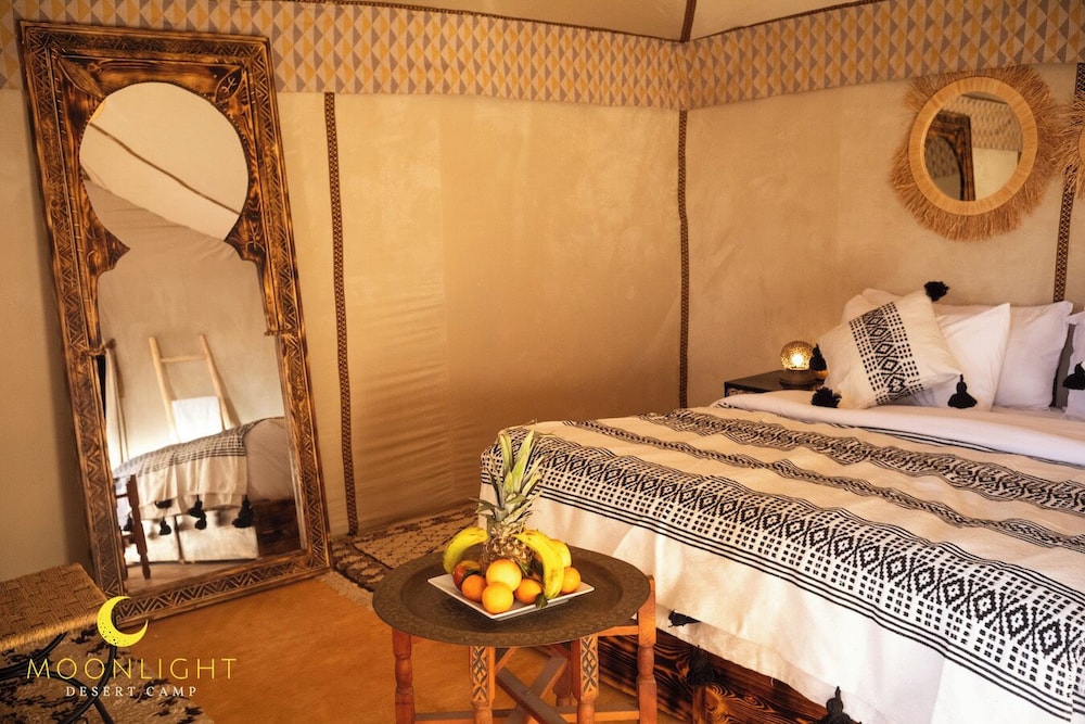 Comfort Quadruple Room, Balcony, Desert View photo 2