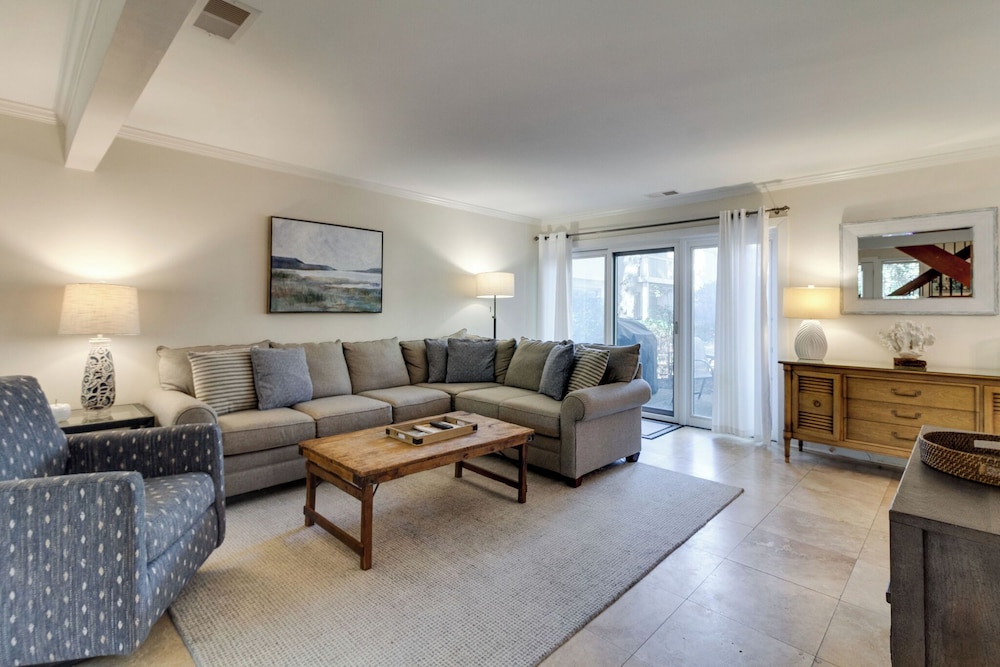 Villa, Multiple Beds, Kitchen, Garden View (540 Plantation Club Villas)
