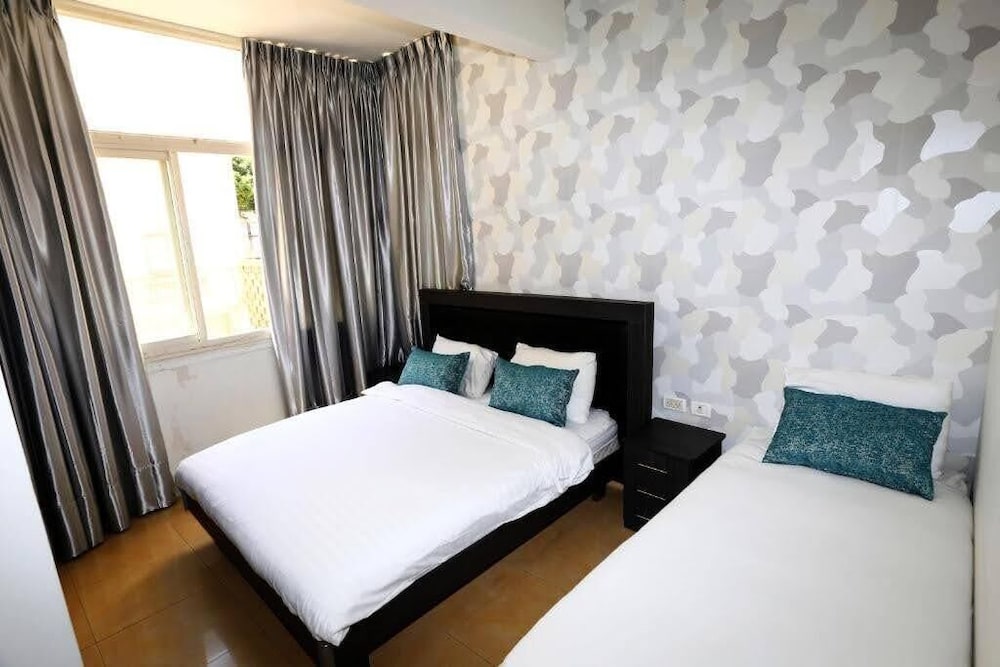 Economy Twin Room