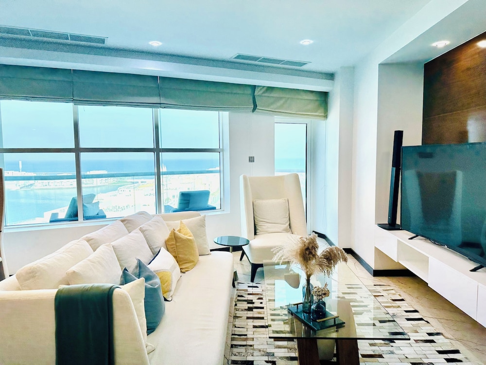 Executive Suite, Sea View photo 2