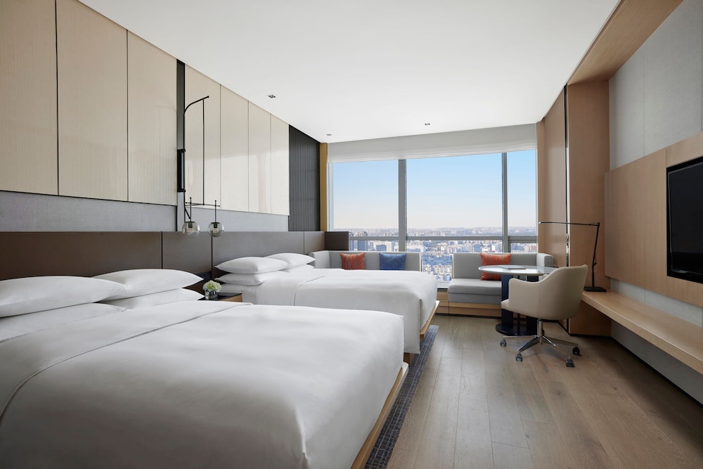 Deluxe Room, 2 Twin Beds - Photo 1