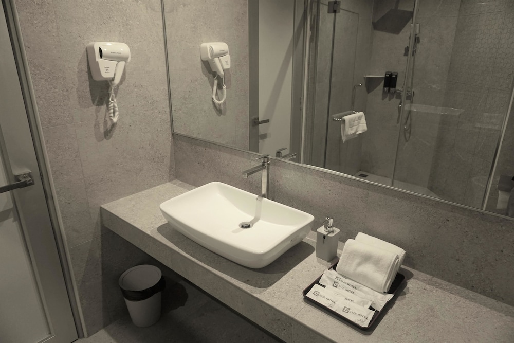 Premium Family Suite