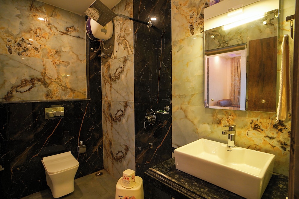 Premium Double Room photo 2