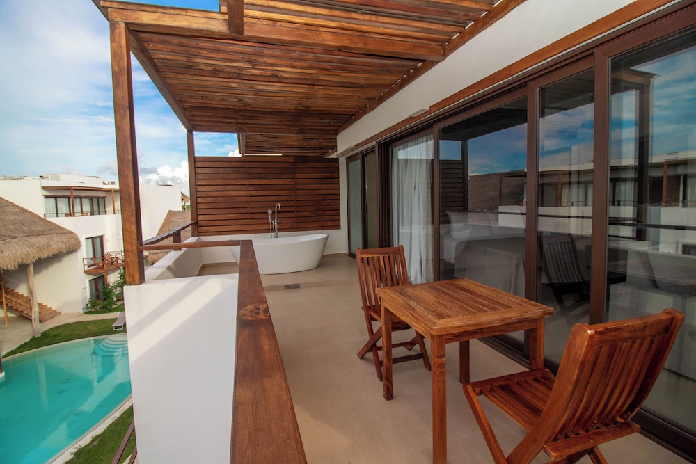 MINI SUITE - Photo 5