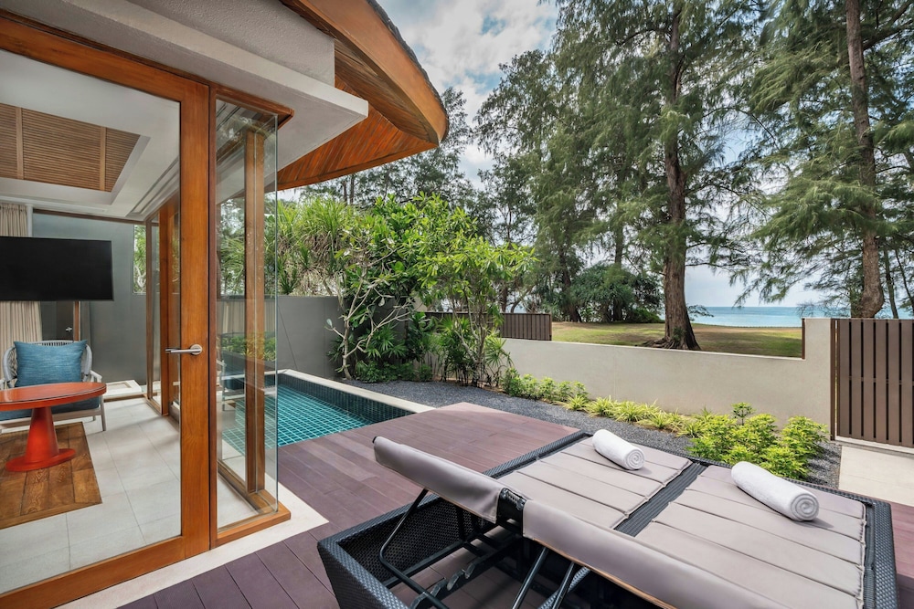 Villa, 3 Bedrooms, Oceanfront - Photo 9
