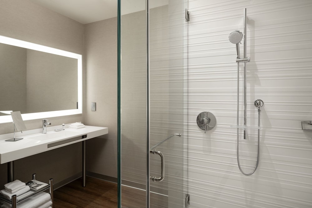 Premium Suite, 1 Bedroom - Photo 6