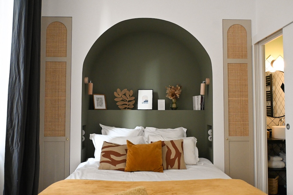 Superior Double Room (Hey James)