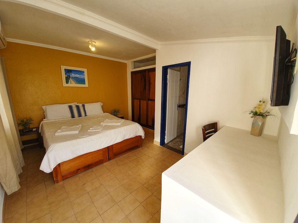 Economy Twin Room