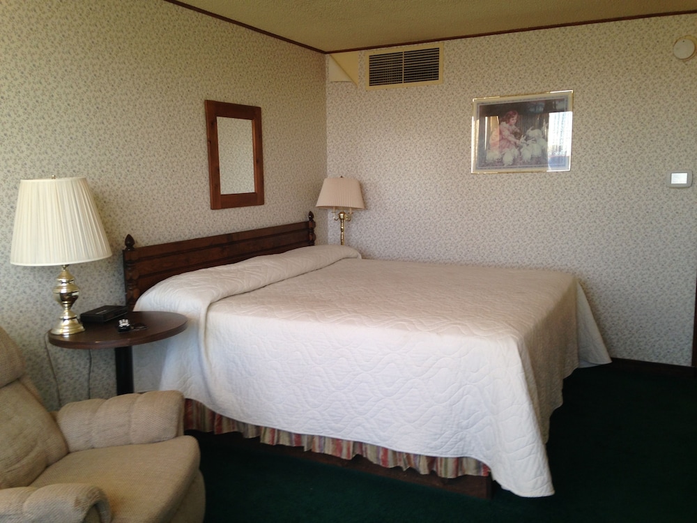 Standard Room, 1 King Bed