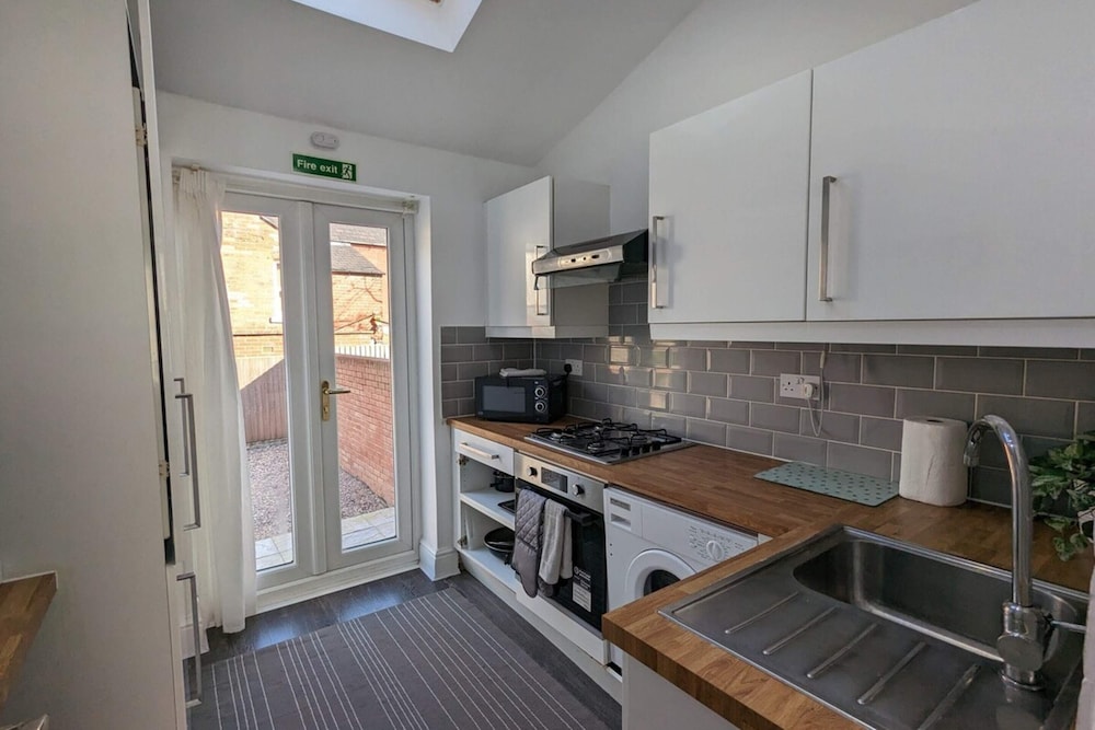 Basic Apartment
