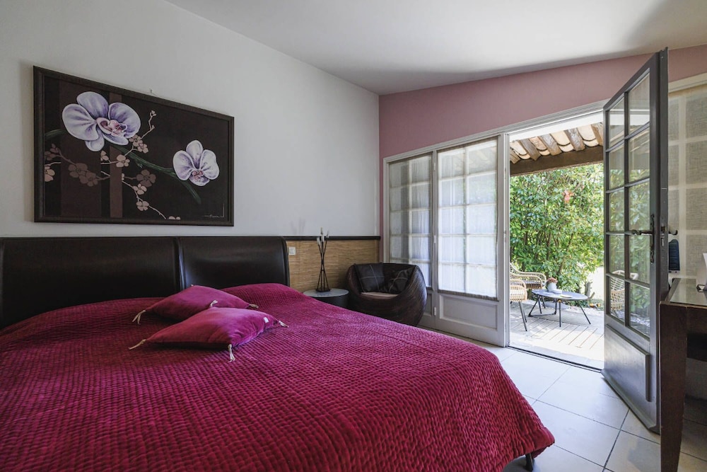 Junior Suite, Garden Area (Bastide)