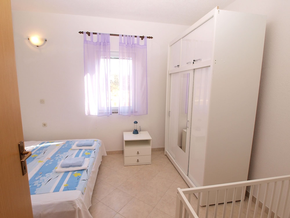 Apartment, 1 Bedroom (395/898)