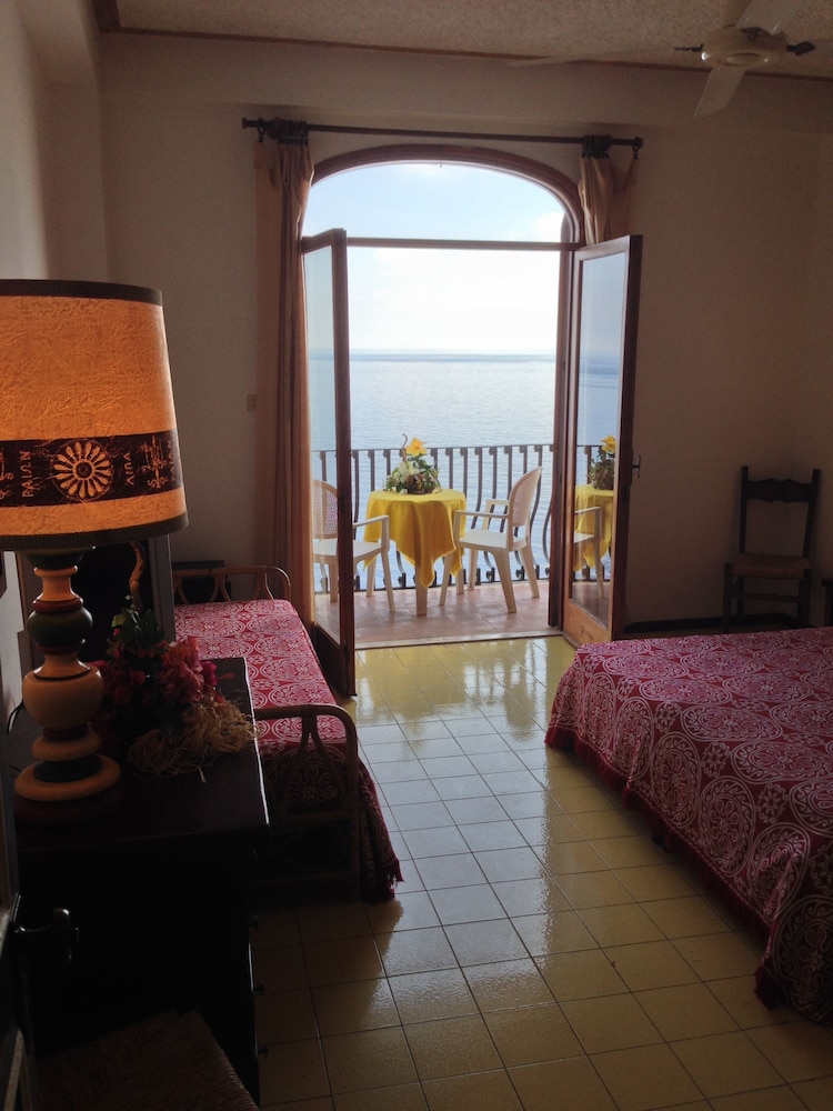 Superior Double Room - Photo 10