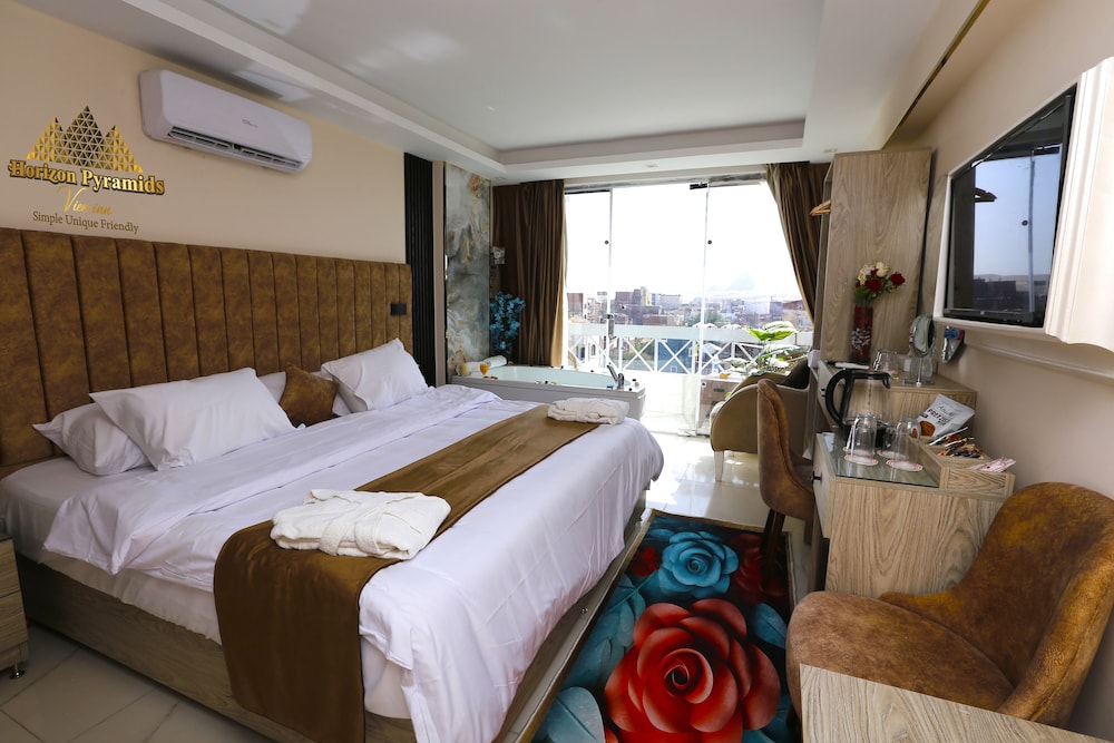 Classic Triple Room, 1 King Bed, Non Smoking photo 3