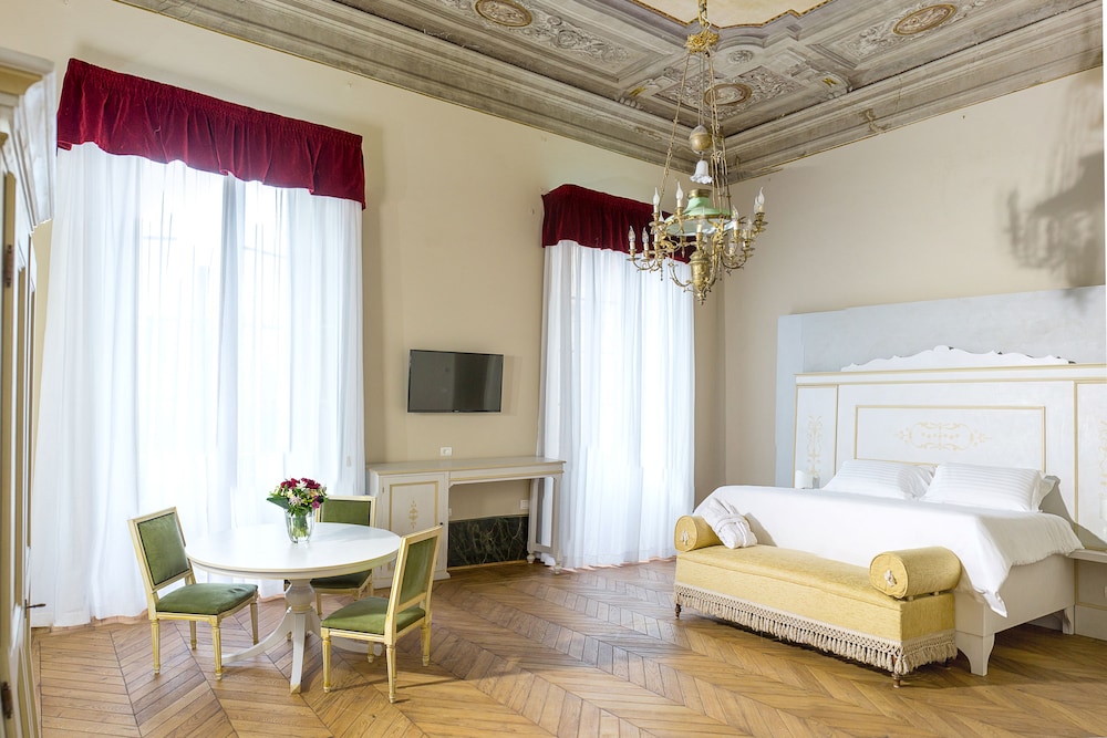 Luxury Double Room photo 2