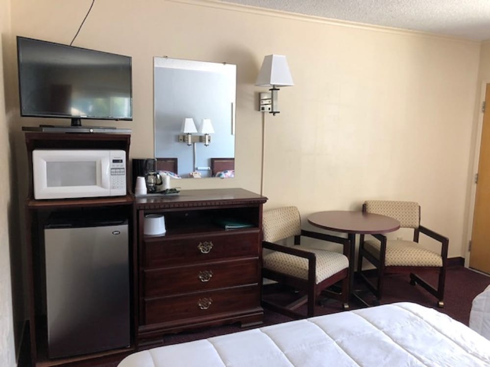 Classic Room, 2 Double Beds photo 3