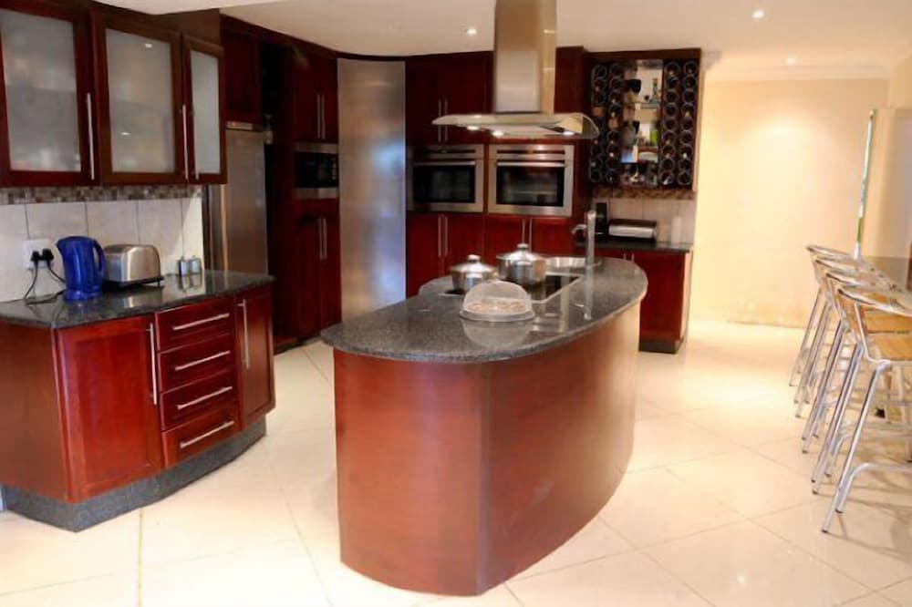 Luxury Apartment Seven 105 m2 photo 2