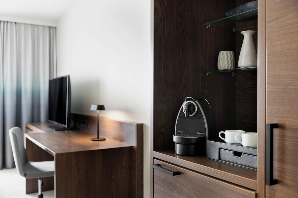 Available room