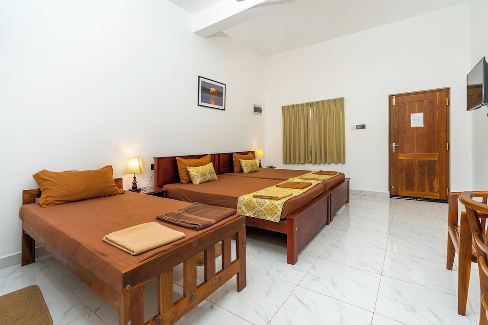 Deluxe Triple Room, Balcony, Mountain View photo 1