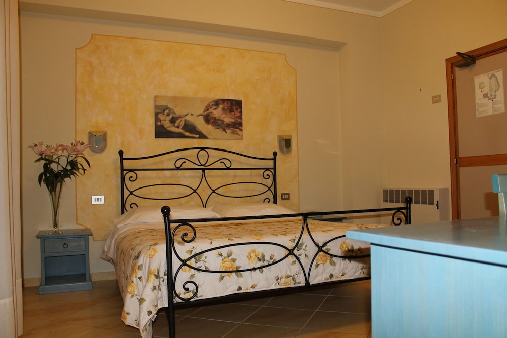 Triple Room photo 2