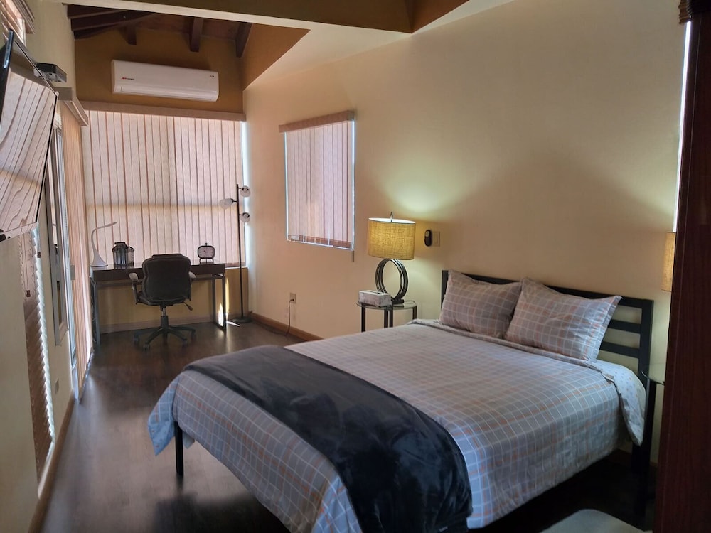 Suite #4