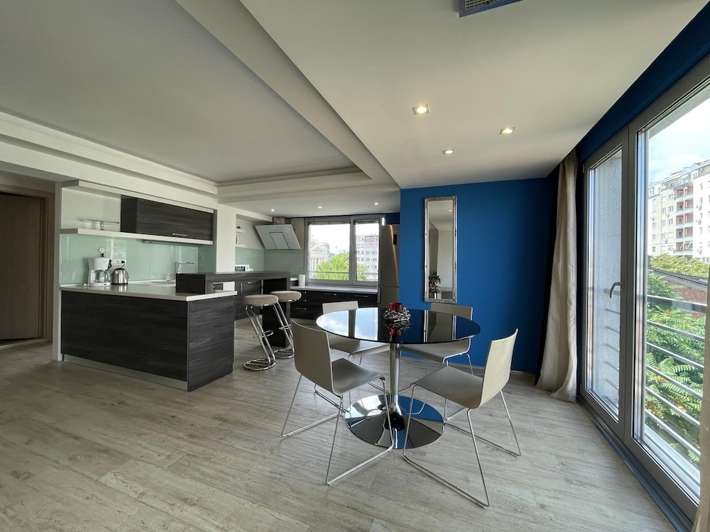 Exclusive Apartment, 2 Bedrooms, Balcony photo 1