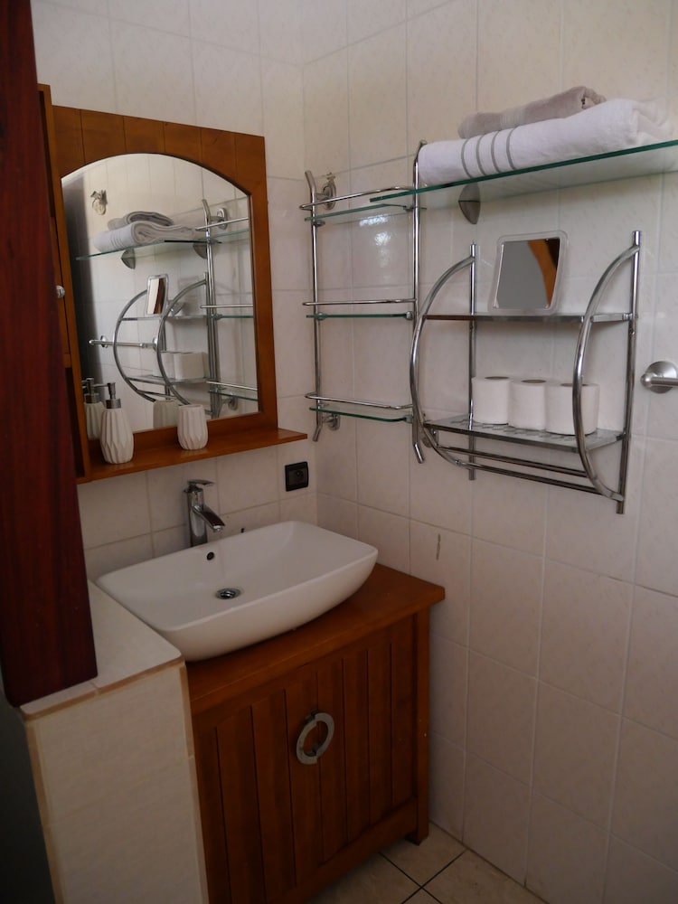 Comfort Apartment photo 3