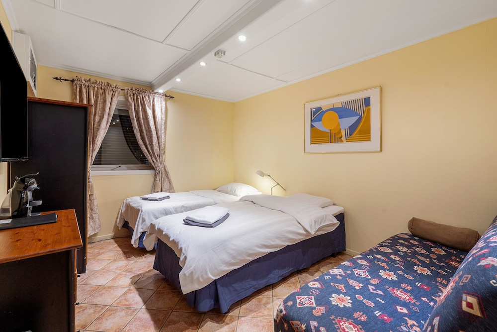 Standard Room photo 1
