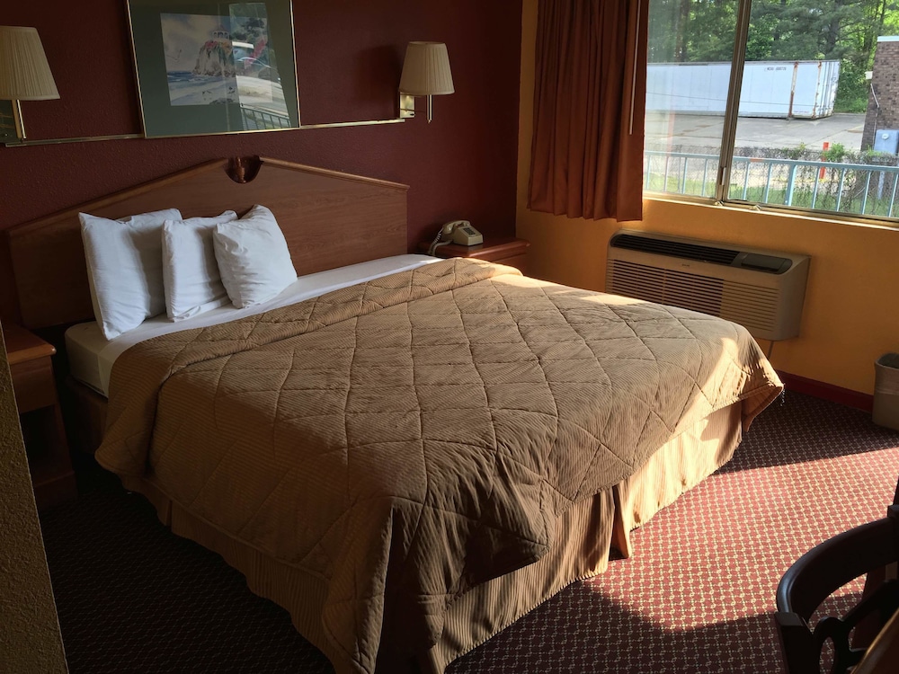 Room, 1 King Bed photo 2