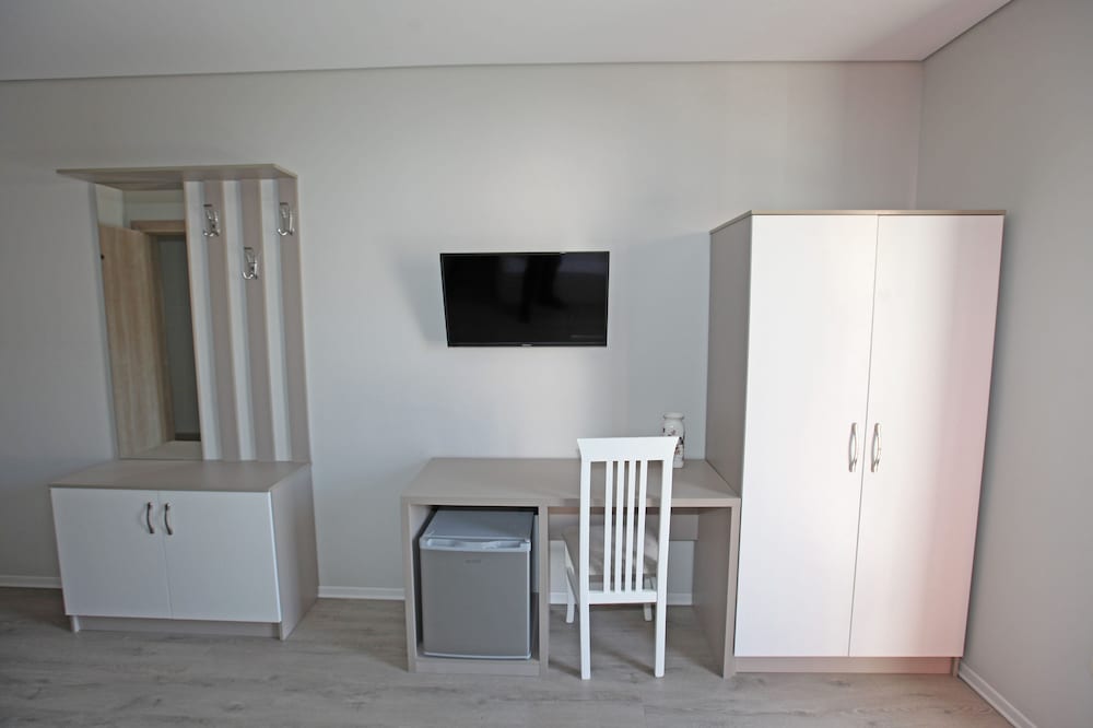Triple Room, Balcony photo 3