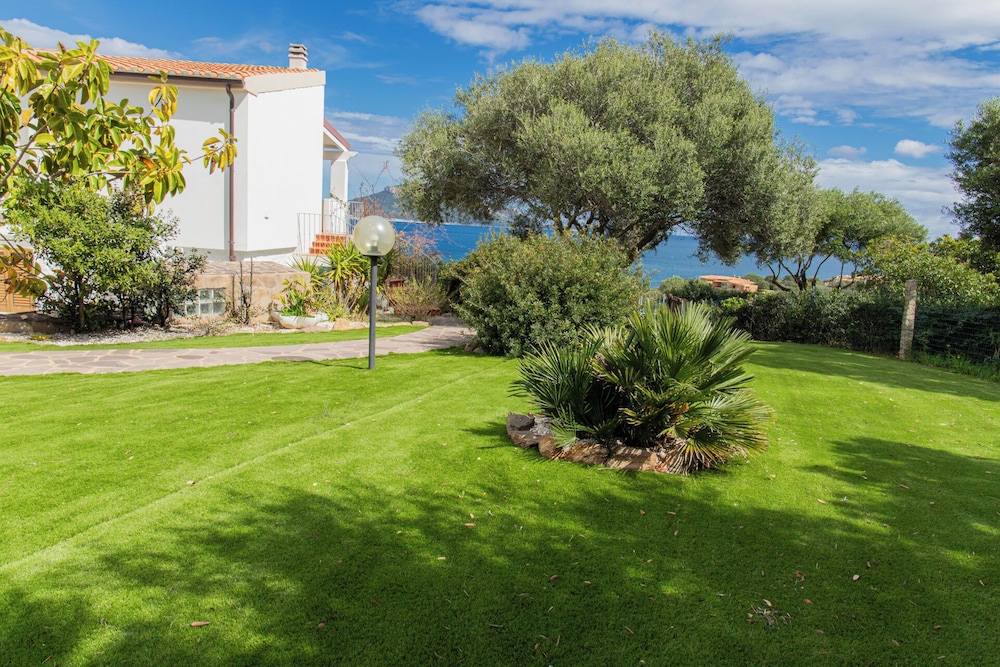 Villa, Sea View