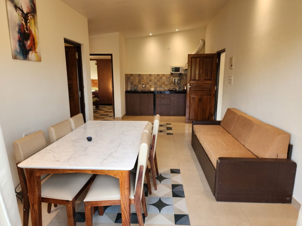 Panoramic Penthouse photo 2