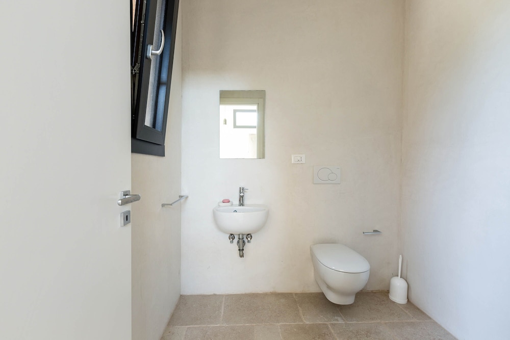 Villa photo 3