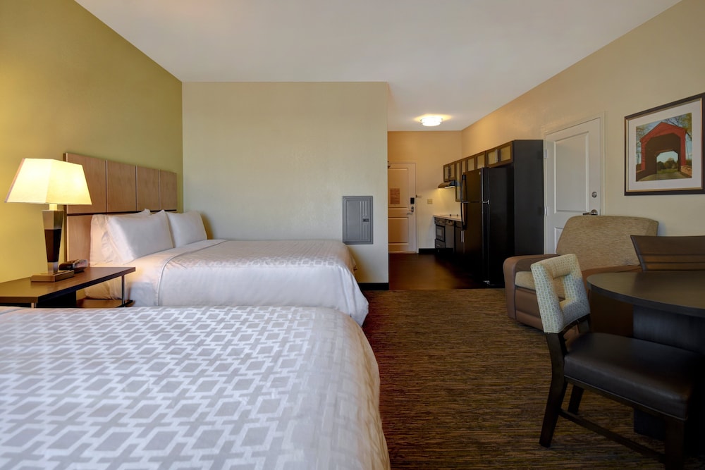 Studio Suite, 2 Queen Beds, Accessible (Hearing) photo 3