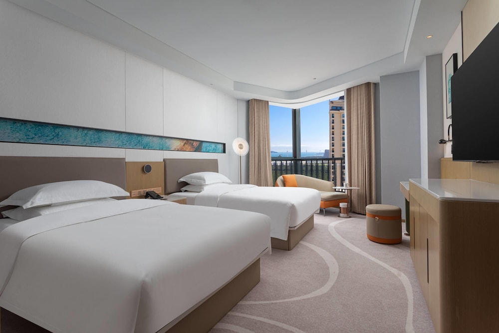 Deluxe Room, Multiple Beds, Non Smoking, Sea View photo 1